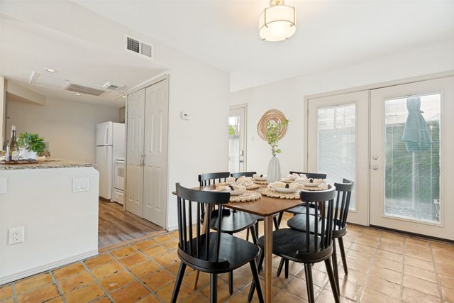 2710 Douglas Avenue 114, Dallas, TX 75219