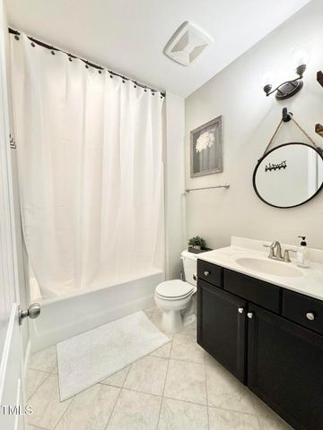 100 Bowhill Drive, Clayton, NC 27527