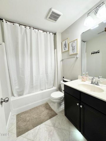 100 Bowhill Drive, Clayton, NC 27527