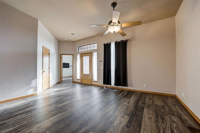 1772 Lake Shadows Court, Edmond, OK 73012