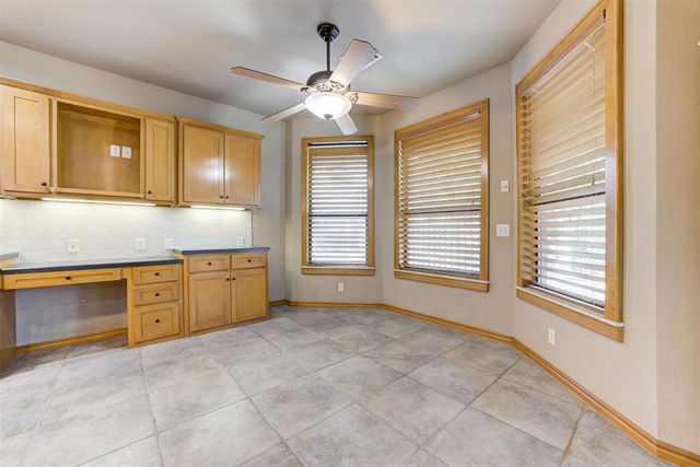 1772 Lake Shadows Court, Edmond, OK 73012