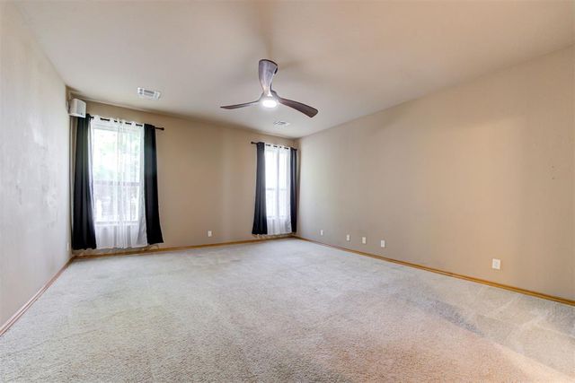 1772 Lake Shadows Court, Edmond, OK 73012