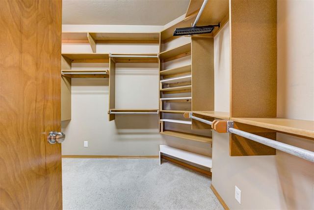 1772 Lake Shadows Court, Edmond, OK 73012