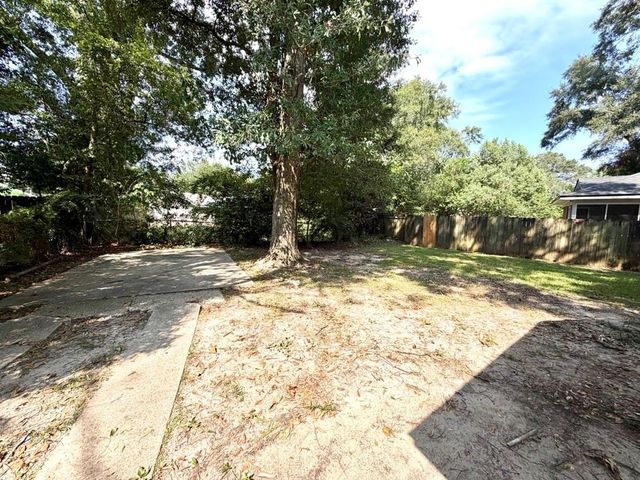 700 Lilac Avenue, Mobile, AL 36606