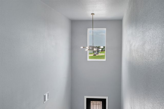 588 Highview Court, Godley, TX 76044