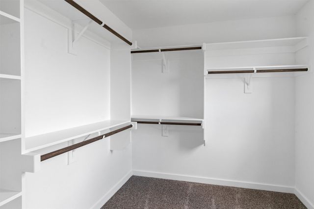 588 Highview Court, Godley, TX 76044