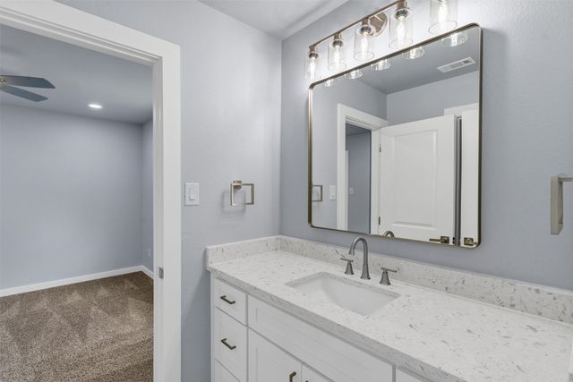 588 Highview Court, Godley, TX 76044