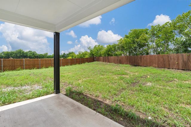 588 Highview Court, Godley, TX 76044