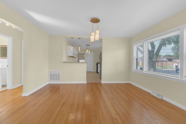 10800 S Morgan Street, Chicago, IL 60643