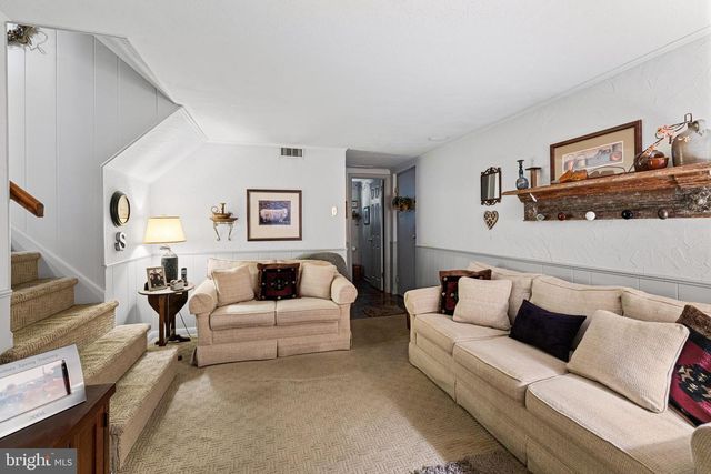 1324 PARTRIDGE RD, Abington, PA 19001