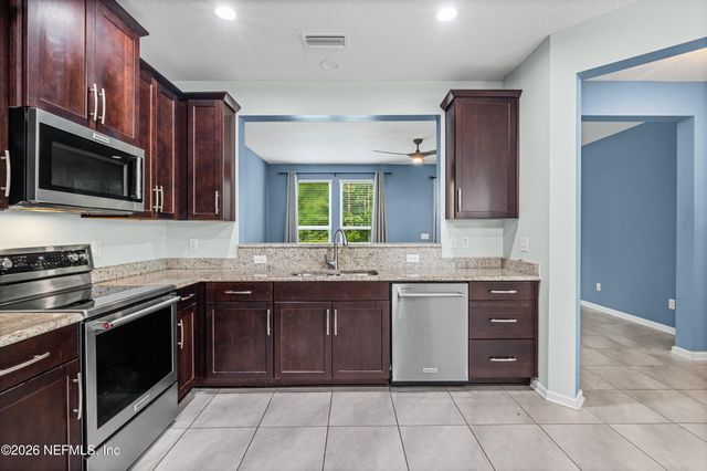 195 RICHMOND Drive, St. Johns, FL 32259