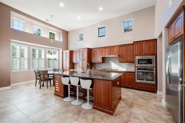 4183 N Bodega Bay Road, Clovis, CA 93619