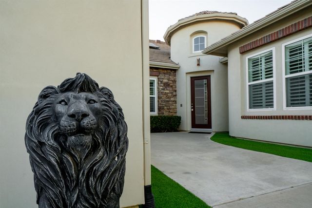 4183 N Bodega Bay Road, Clovis, CA 93619