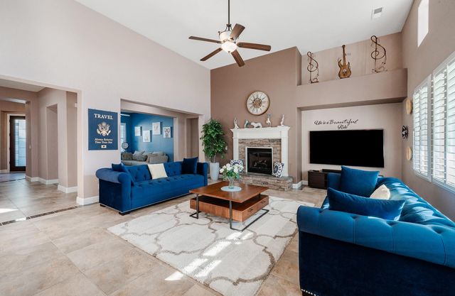 4183 N Bodega Bay Road, Clovis, CA 93619