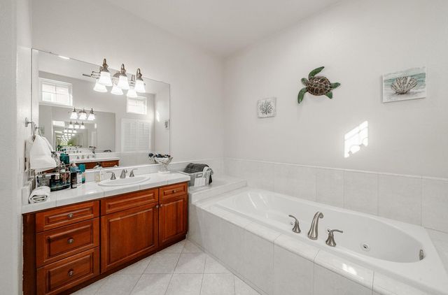 4183 N Bodega Bay Road, Clovis, CA 93619