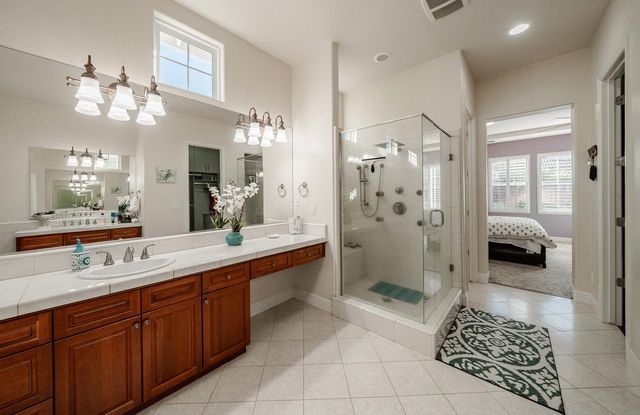 4183 N Bodega Bay Road, Clovis, CA 93619