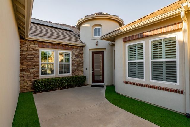 4183 N Bodega Bay Road, Clovis, CA 93619