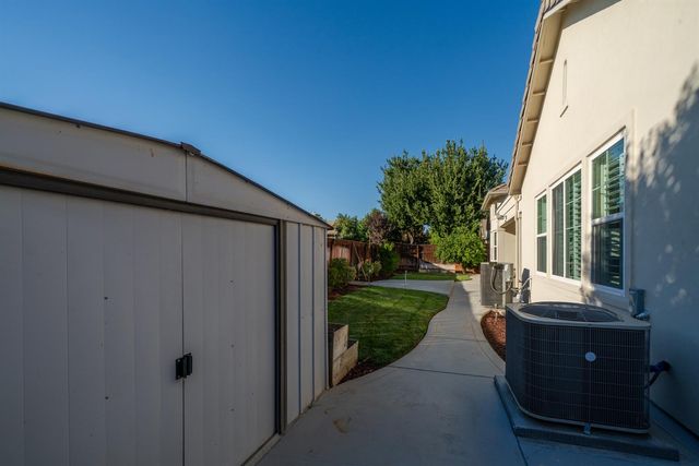 4183 N Bodega Bay Road, Clovis, CA 93619