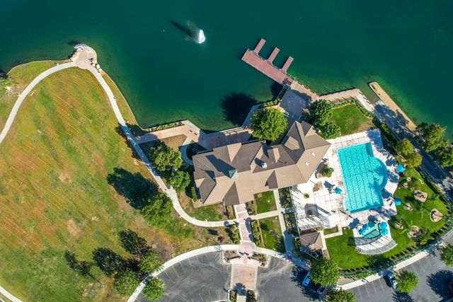 4183 N Bodega Bay Road, Clovis, CA 93619