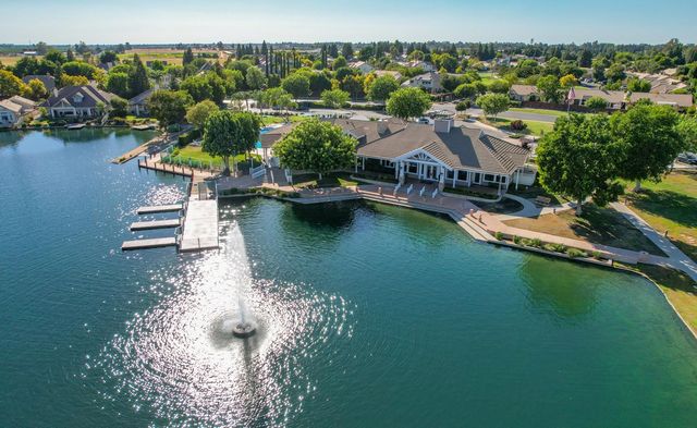4183 N Bodega Bay Road, Clovis, CA 93619