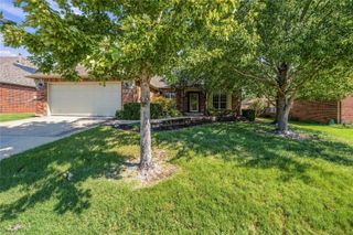 3009 N Ironwood Avenue, Broken Arrow, OK 74012