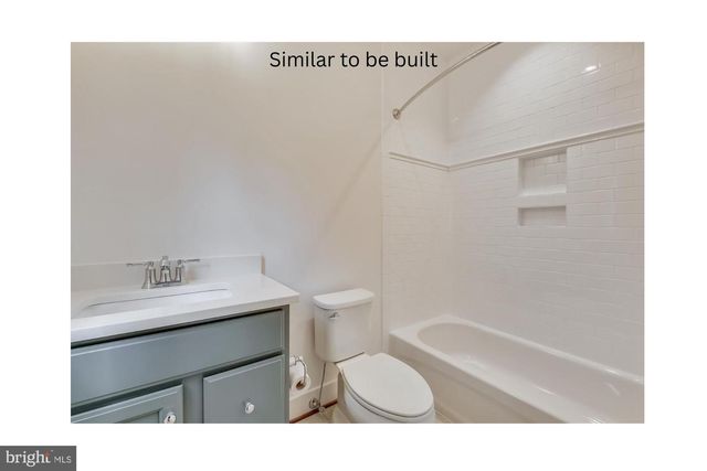2221 HUNTINGTON AVE, Alexandria, VA 22303