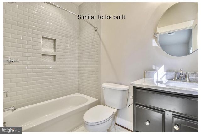 2221 HUNTINGTON AVE, Alexandria, VA 22303