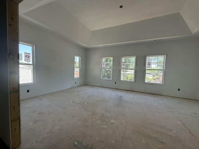 2221 HUNTINGTON AVE, Alexandria, VA 22303