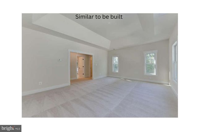 2221 HUNTINGTON AVE, Alexandria, VA 22303