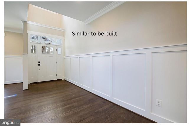 2221 HUNTINGTON AVE, Alexandria, VA 22303