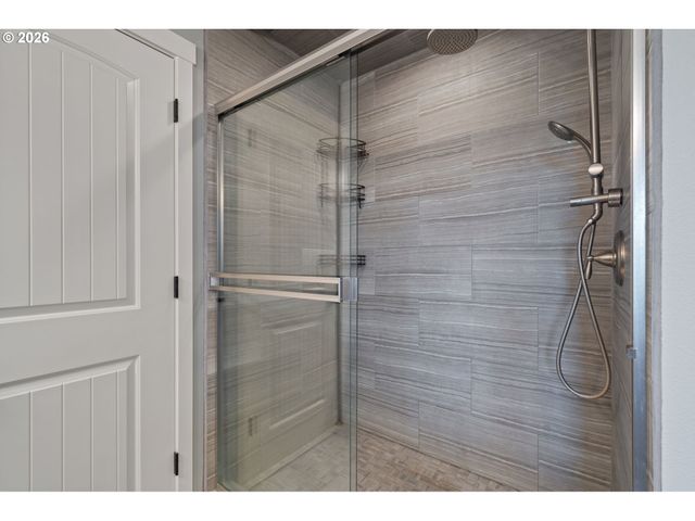 6808 Ne 134TH St, Vancouver, WA 98686
