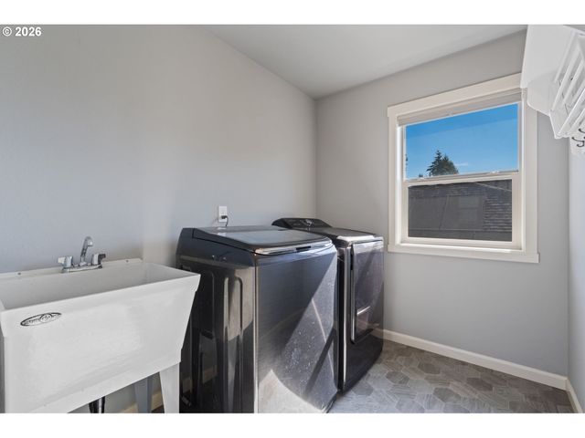 6808 Ne 134TH St, Vancouver, WA 98686