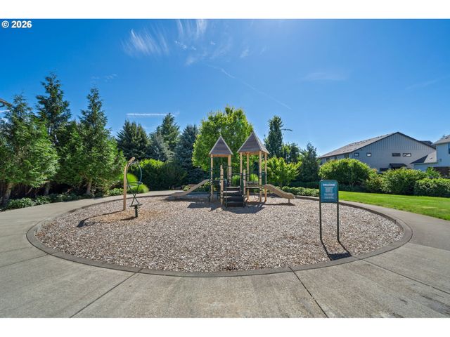 6808 Ne 134TH St, Vancouver, WA 98686
