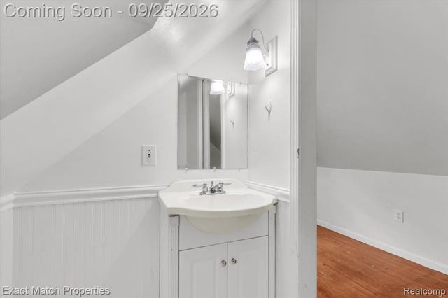 3149 Donley Avenue, Rochester Hills, MI 48309