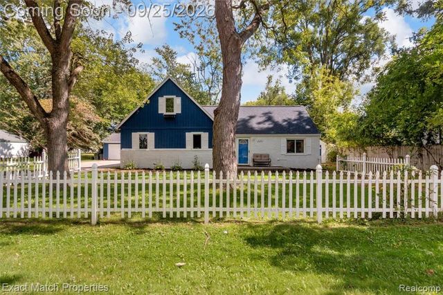 3149 Donley Avenue, Rochester Hills, MI 48309
