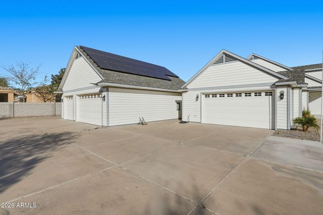 23655 N 80TH Avenue, Peoria, AZ 85383