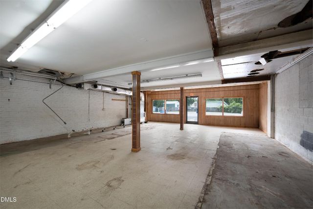 121 Thompson Street, Pittsboro, NC 27312