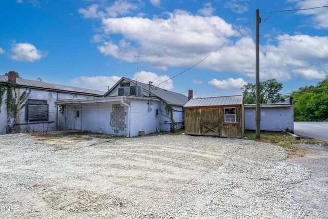 121 Thompson Street, Pittsboro, NC 27312