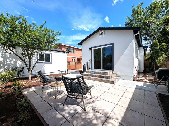 Address unavailable.