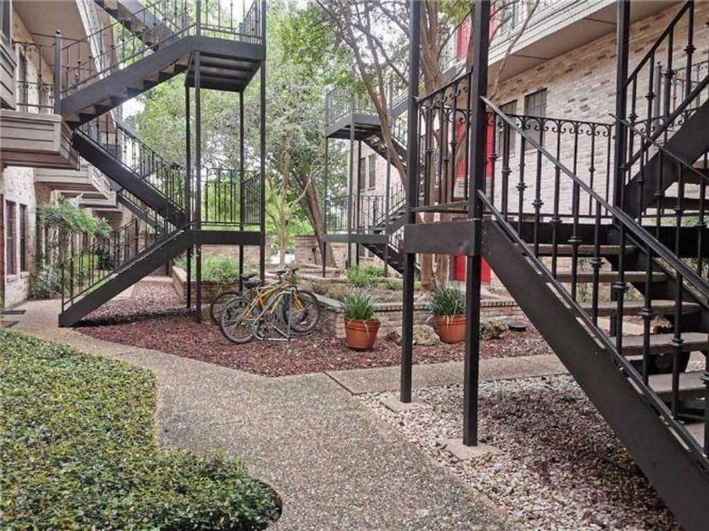 2216 San Gabriel ST 108, Austin, TX 78705