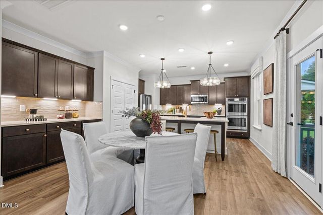 532 Hipwood Drive, Zebulon, NC 27597