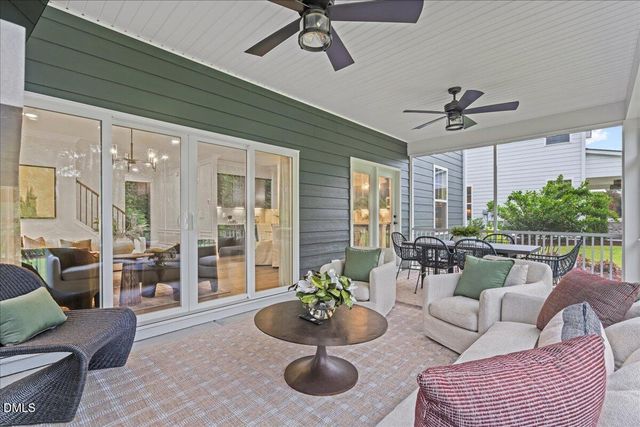 532 Hipwood Drive, Zebulon, NC 27597