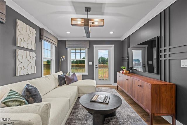 532 Hipwood Drive, Zebulon, NC 27597