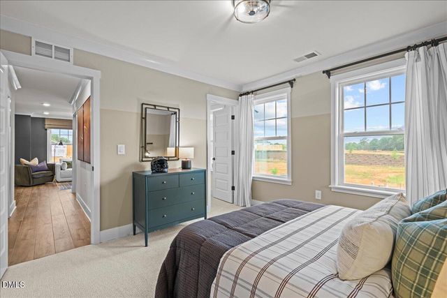 532 Hipwood Drive, Zebulon, NC 27597