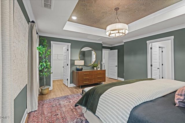 532 Hipwood Drive, Zebulon, NC 27597