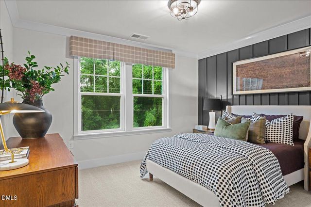 532 Hipwood Drive, Zebulon, NC 27597
