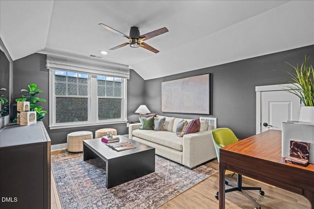 532 Hipwood Drive, Zebulon, NC 27597
