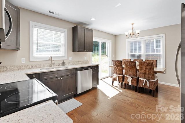 304 Jenna Clare Lane, Asheville, NC 28803