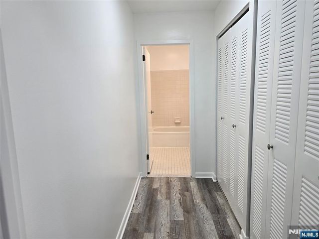 1111 River Road C26, Edgewater, NJ 07020