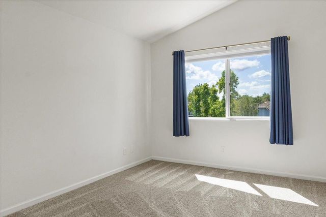 1028 Oak Crest Ct, Placerville, CA 95667